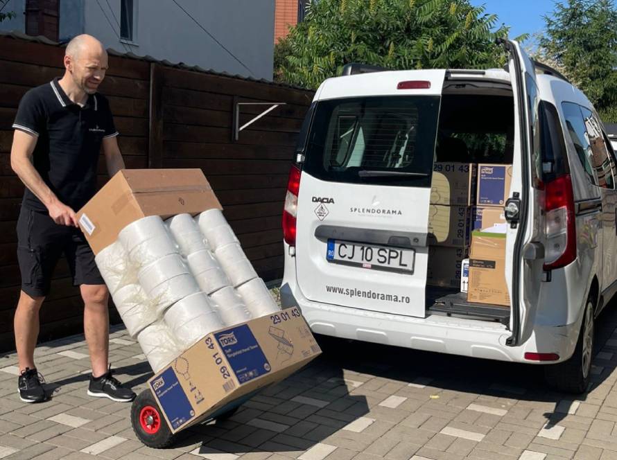 Închiriere personal curățenie și aprovizionare consumabile igienice Cluj - Splendorama